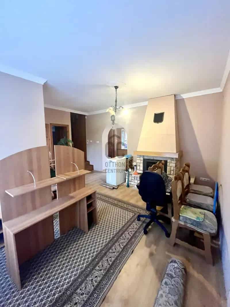 110nm-es Sorházi Lakás Debrecenben - Garázs - Kert - Családi Ház