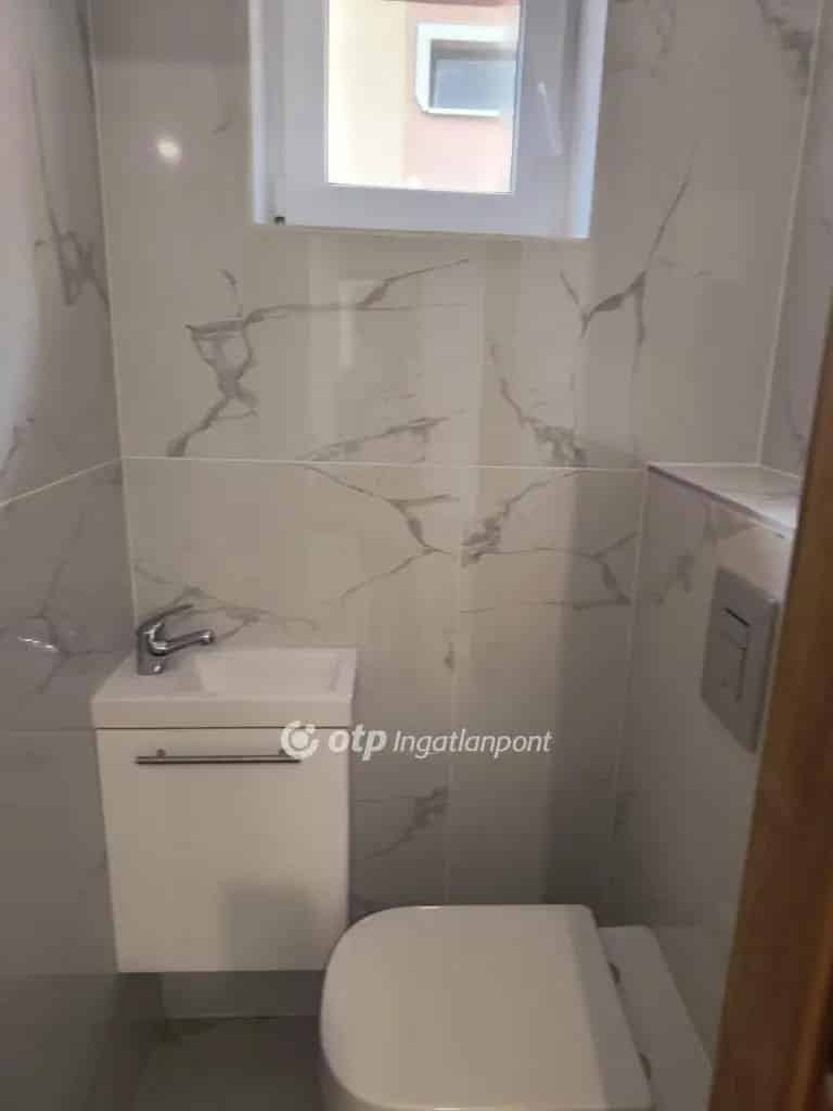 Győr Szabadhegy 80 m2-es felújított tégla lakás eladó