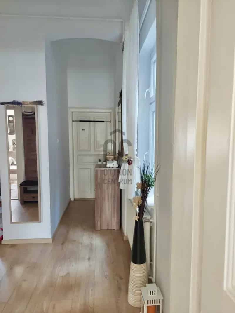 110 nm-es 3 szobás lakás Sopron belvárosában
