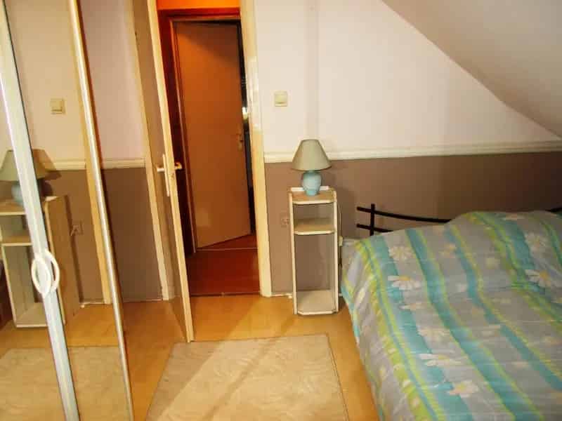 74 m2-es ikerházi lakás eladó Szigethalmon