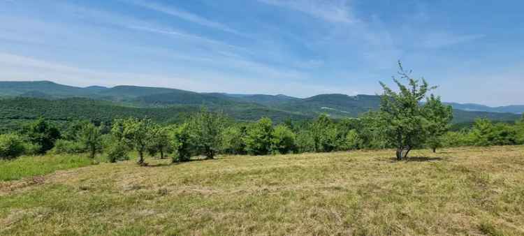 Eladó belterületi telek Vágáshután örök panorámás kilátással