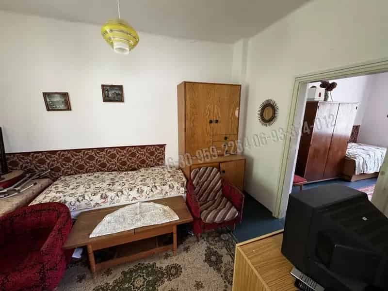Balatonberényi Nyáraló Felújításra Eladó 2 Épülettel