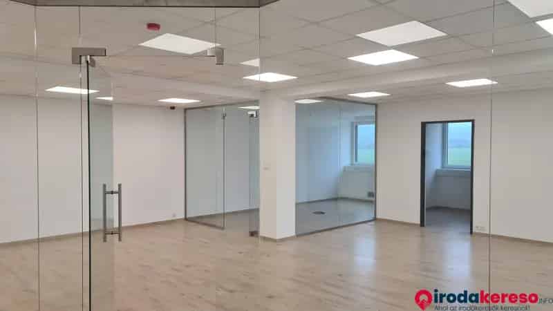Alfa HUB Business 11 Irodaház - M1-es autópálya közelében