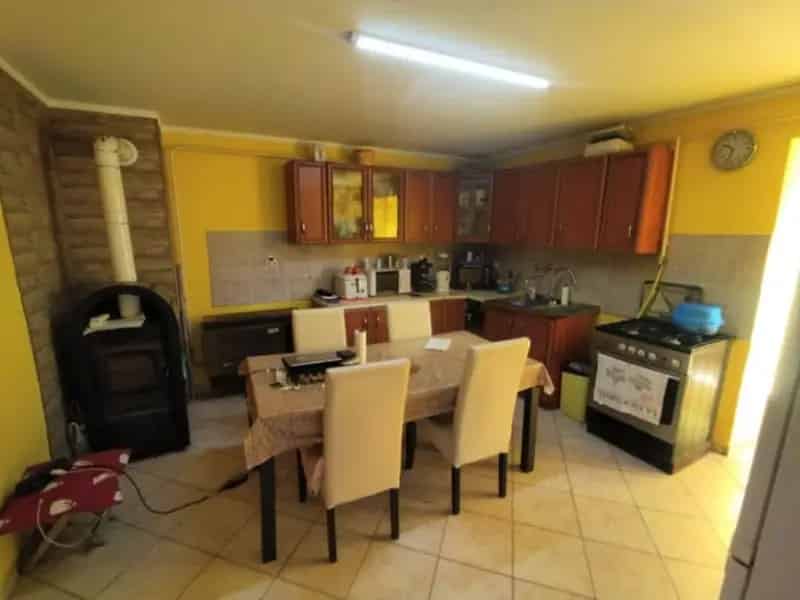 Ház Kiadó , Orosházi járás, Alföld és Észak