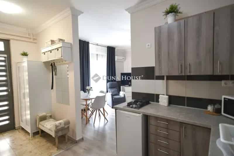 Apartmanház eladó Mórahalmon gyógyfürdő közelében