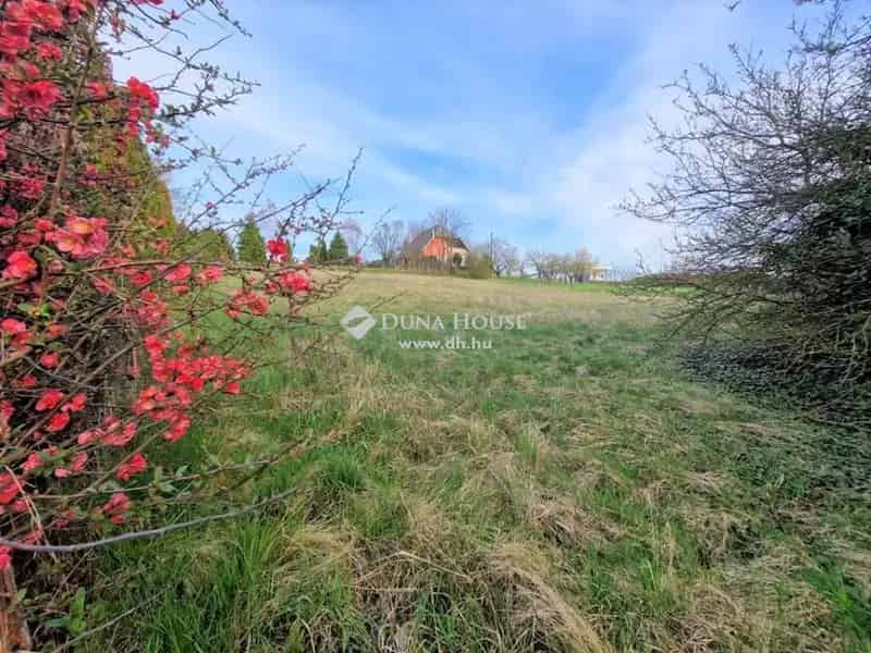 Hévízi panorámás 2704 nm-es telek eladó Cserszegtomajon