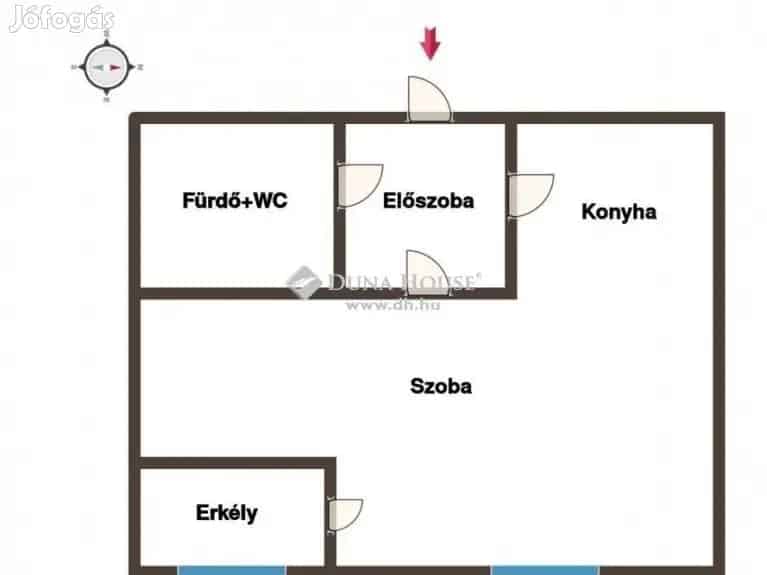 Komló Szilvás 35nm-es 1 szobás földszinti tégla lakás eladó