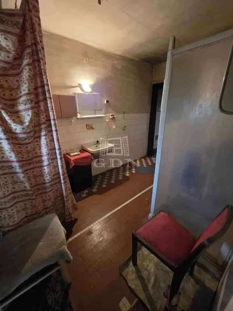 Balatonalmádi családi ház eladó felújítandó