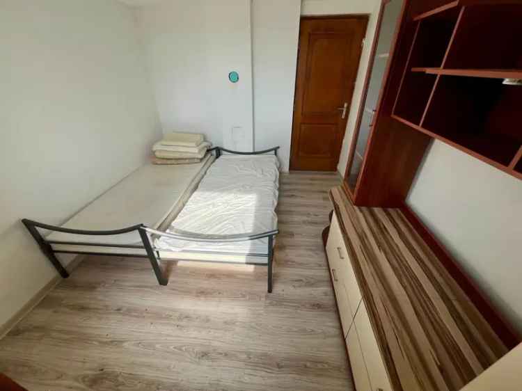 30 m2-es Zártkerti Ház Bakonysárkányon 1996 m2-es Telekkel