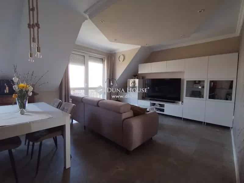 Fiatalos Otthon Alsóvárosban 80m2 Erkély Garázzsal