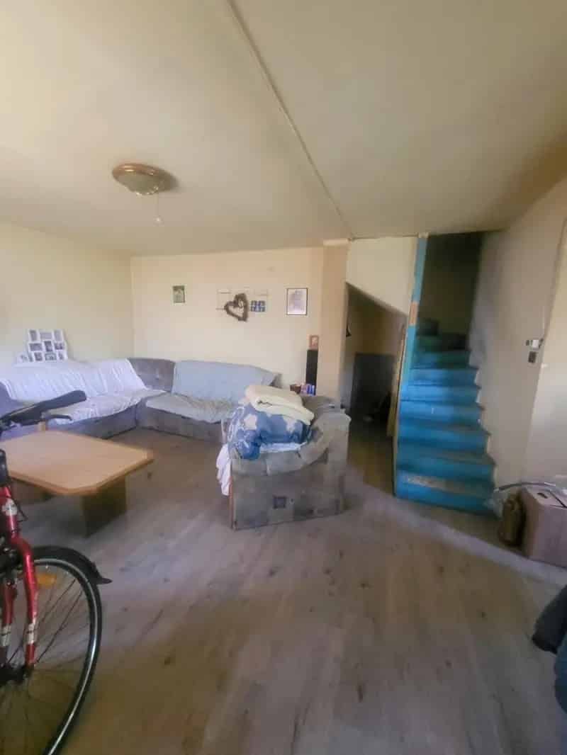 Tököl családi ház eladó felújítandó 3 szoba