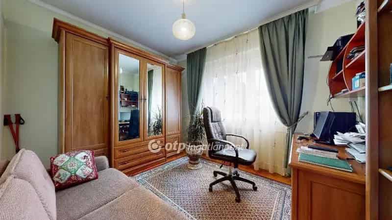 Nyiregyhaza Oroson elado 138 nm-es csaladhaz 847 nm-es telken