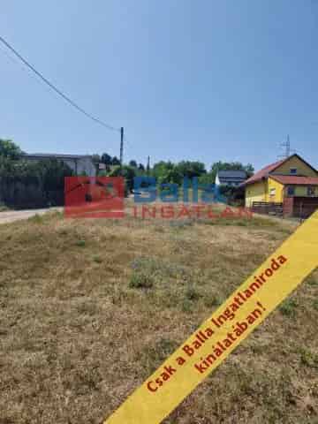Mogyoród Telek Eladó 1630 m²