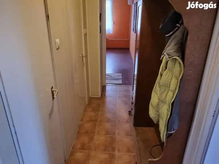 Eladó 2 szobás lakás Miskolc Komlóstetőn