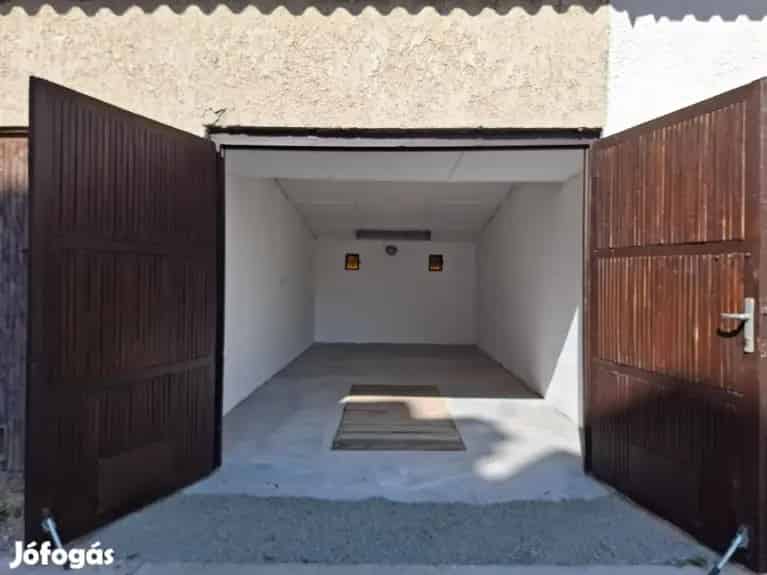 19 m2-es Garázs Eladó Egerben