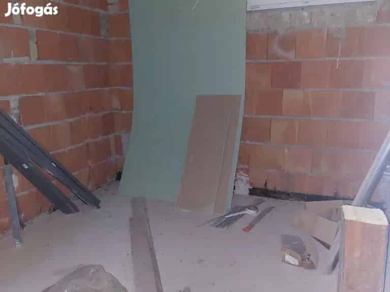 Szekszárd Tanya Elado 80m2 978m2 Telek