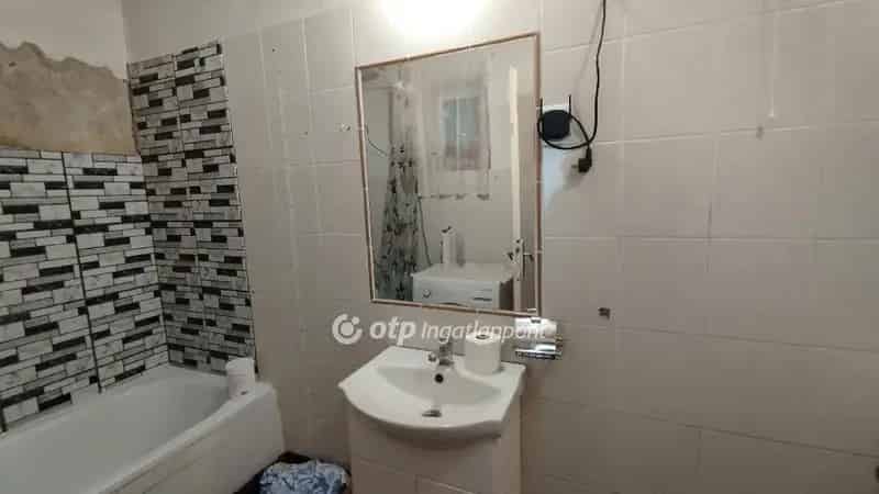 Ház Kiadó , Jászapáti járás, Alföld és Észak