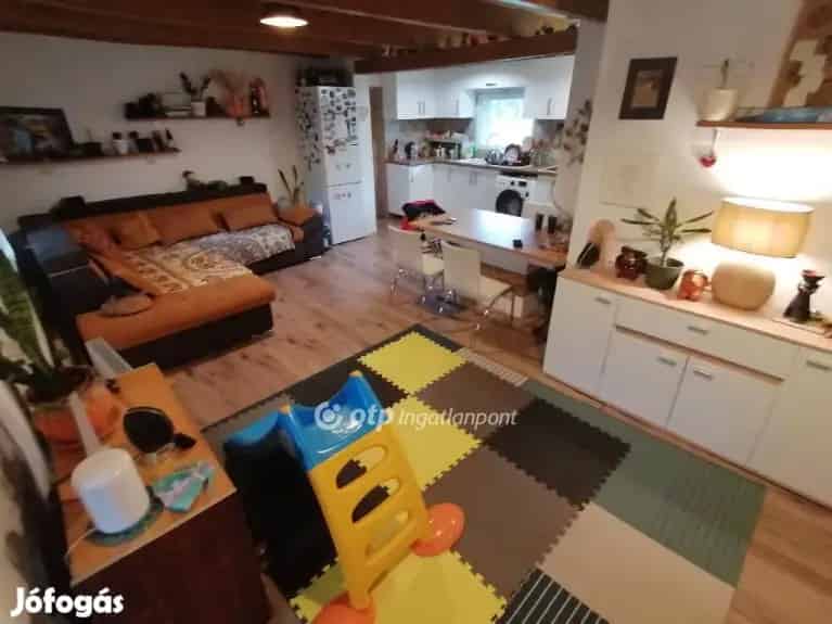 Debreceni Tanya Eladó 120 nm 4 Szoba Felújított