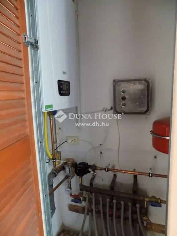Tolna - 5 szobás családi ház eladó - 160 m2 - 964 m2 telek