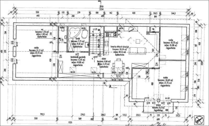 ÖSSZEKÖLTÖZŐK, BEFEKTETŐK FIGYELEM! Törökbálinton 3 lakásos családi ház csendes, egyirányú utcában eladó!