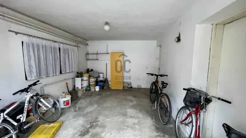 Szombathelyi 140 nm-es 5 szobás családi ház eladó