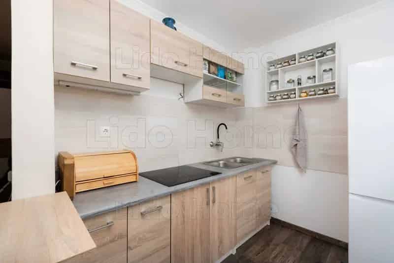 Rezi Családi Ház eladó - Panoráma kilátás - 2 Garázs