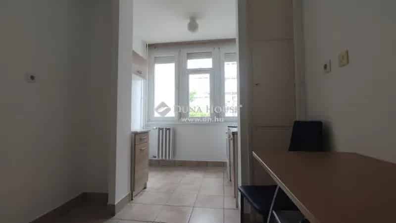 Zalaegerszeg 52nm-es felújított lakás eladó