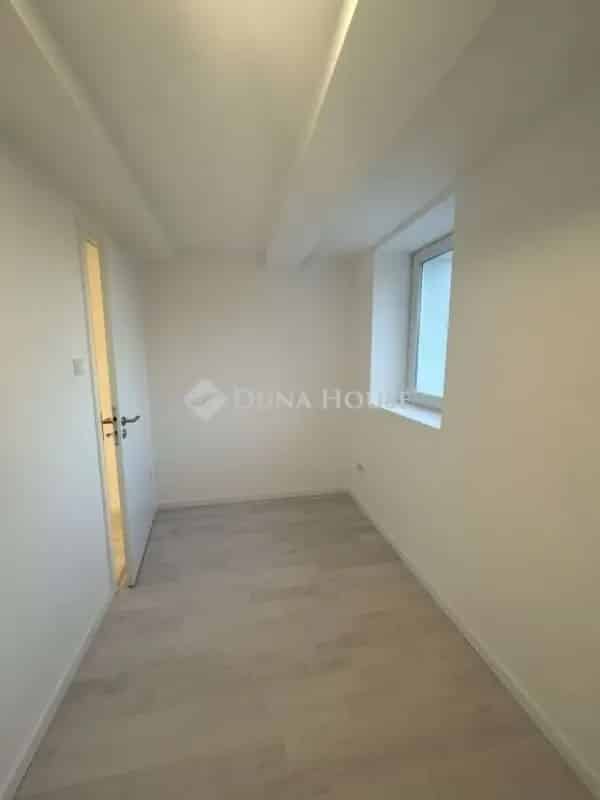 Felujitott 3 szoba Albertirsan 50nm