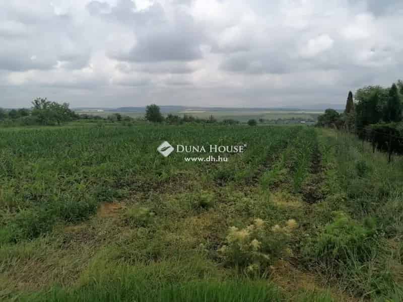 Bicske Galagonyás 5260 nm-es Szántó eladó