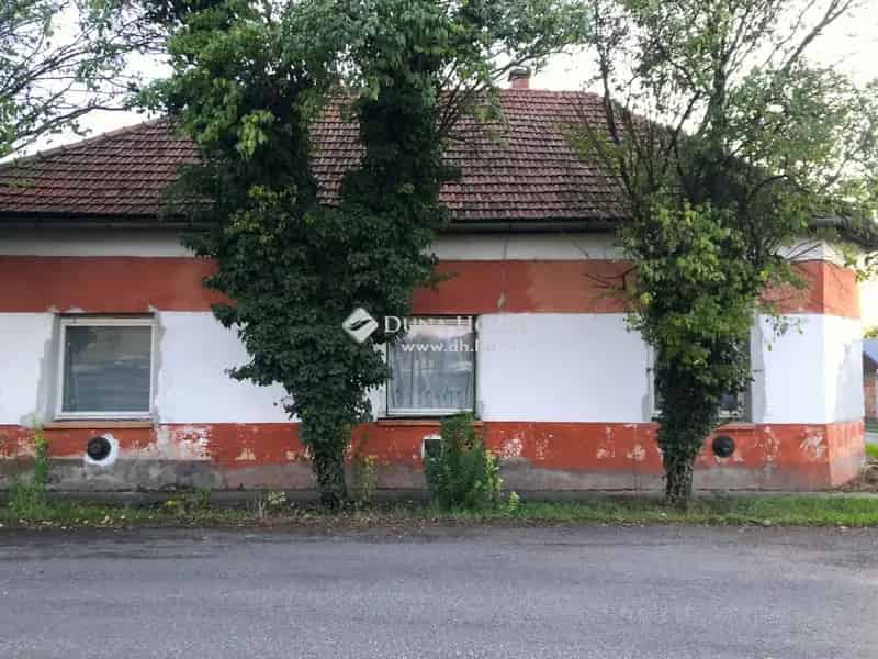 7 Szobás Családi Ház Eladó Újszászon