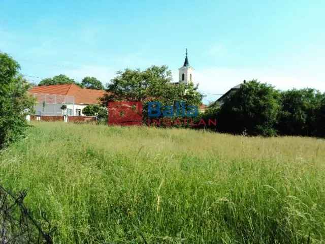 Vértesboglár Telek Eladó 900 m2 Központban
