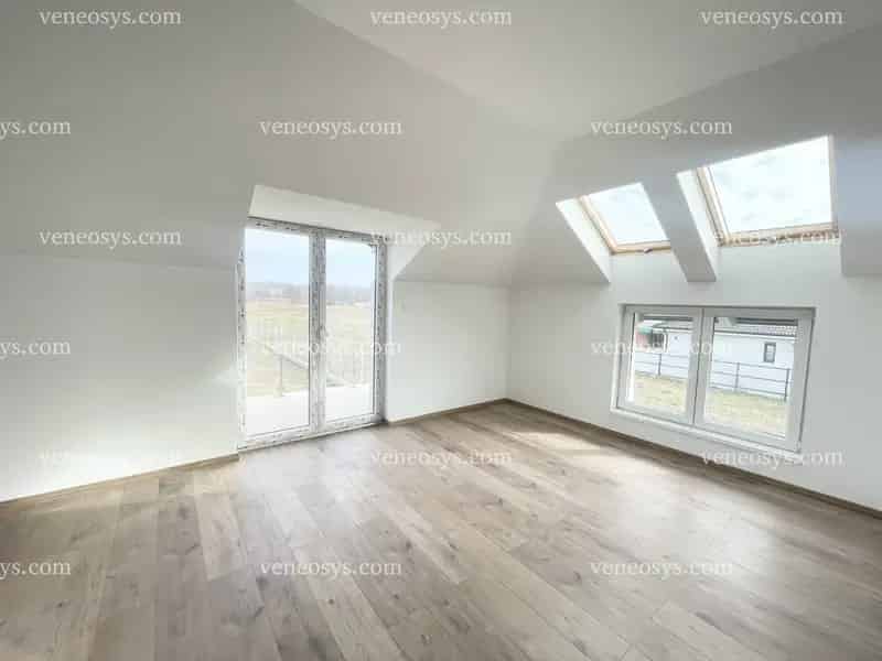 MODERN OTTHON, NYUGODT KÖRNYEZET ÁRPÁDFÖLD SZÍVÉBEN!