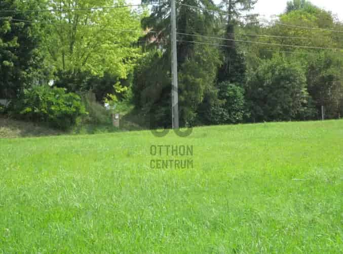 Kötcsei eladó telek 768 nm Lfk besorolású