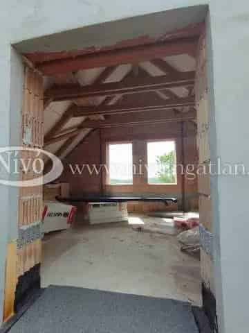 Balaton-felvidéki Gazdasági Épület Eladó 54m2 5768m2 Telekkel