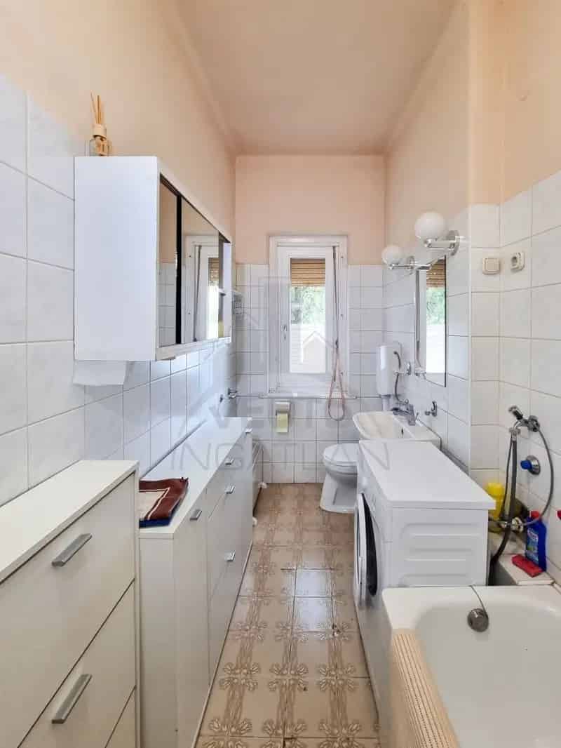 74m2-es Felújított Ház 600m2 Udvarral Szombathelyen