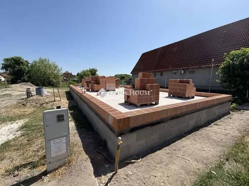 96m2 Ceglédi családi ház eladó hőszivattyúval