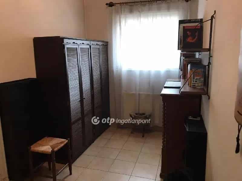Tatai Nagypolgári Villa Eladó - 266 m2 - 804 m2 Telek