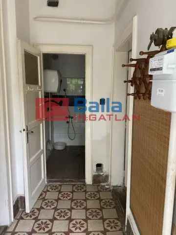 61 m2-es felújítandó lakás eladó Zuglóban