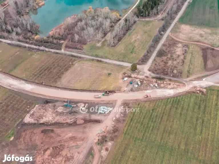 Telek eladó Gyöngyösön 4002 m2 beépíthető