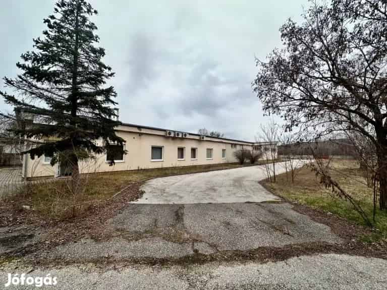 Dorogi 560 m2-es Összeszerelő Csarnok Eladó