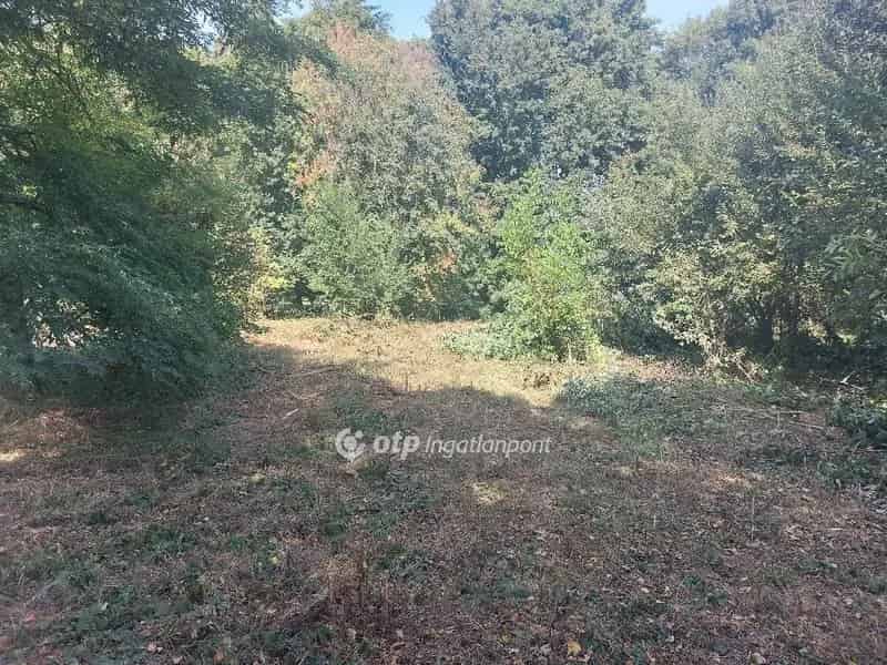 Lókút Telek Eladó 2727 m2
