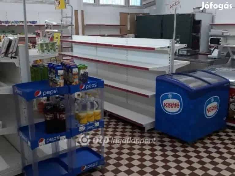 Debrecen Kassai út Üzlethelyiség Eladó 200 nm