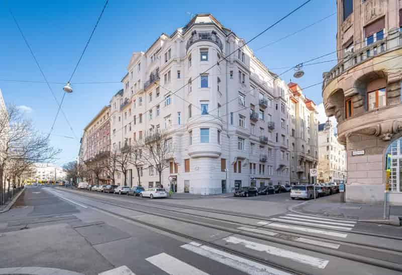 Dunai Panorámás 3 Hálószobás Lakás Belvárosban