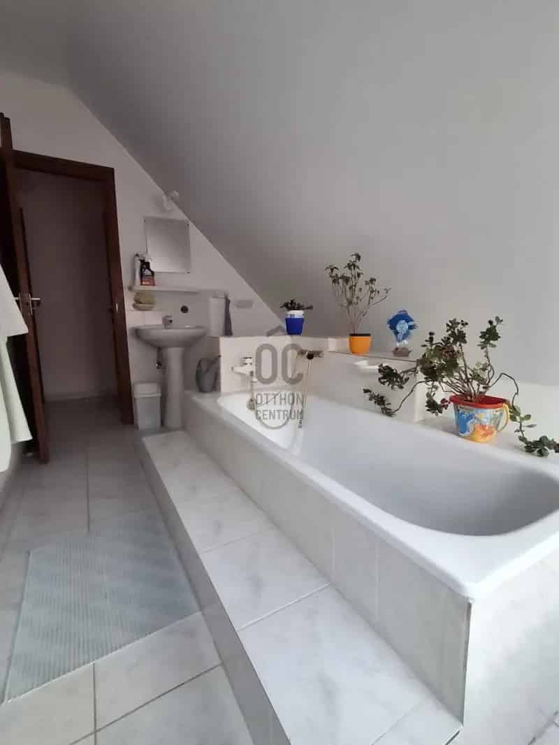 Pécs Rácváros 177nm-es családi ház eladó 3 hálószobával