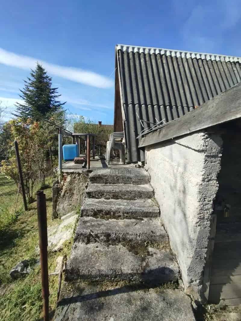 Balatonalmádi telek eladó 1135 m2 tóra néző kilátással
