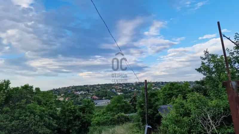Panorámás telek eladó Budapest III. kerület Csúcshegyen