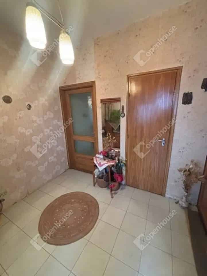 Szegedi családi ház eladó Új-Petőfitelepen 171 nm 1238 nm telekkel