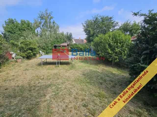 Budapest XV Kerulet Csomád utca 50 nm-es házrész eladó