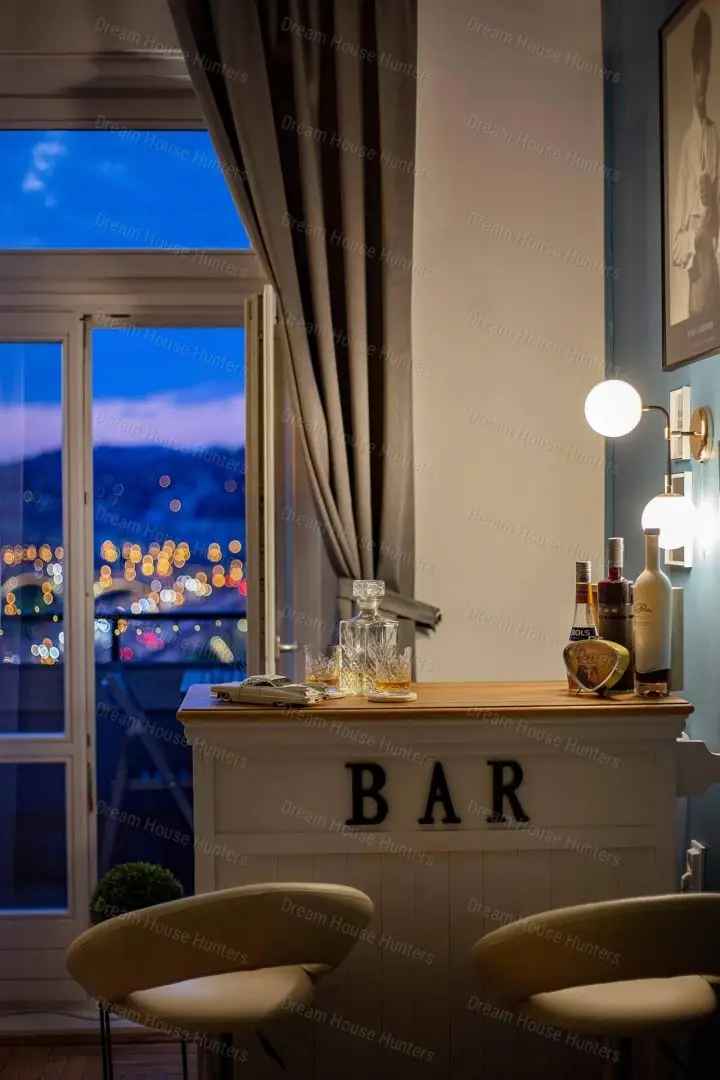 Budapest XIII kerulet panoramas erkellyel rendelkezo modern Airbnb lakás eladó