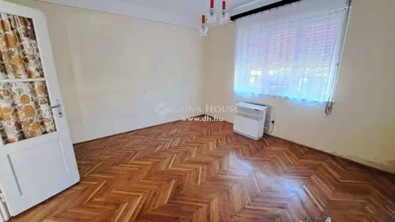 Zsámboki családi ház eladó - 3 szoba, nagy telek
